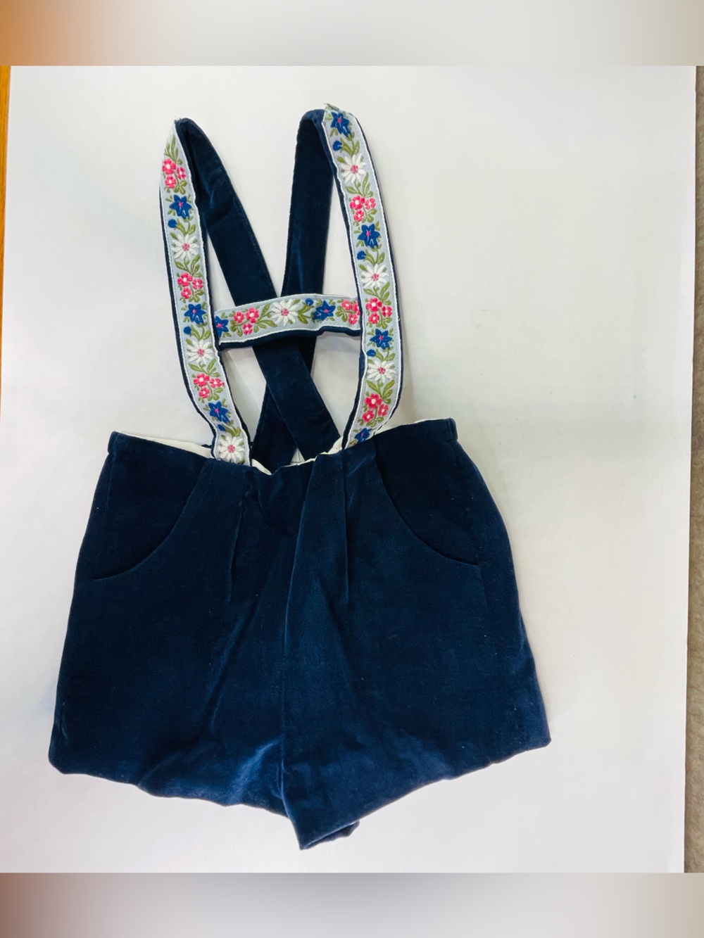 New in Package Boys Velvet Lederhosen Shorts Suspenders Cotton Fully Lined 2T